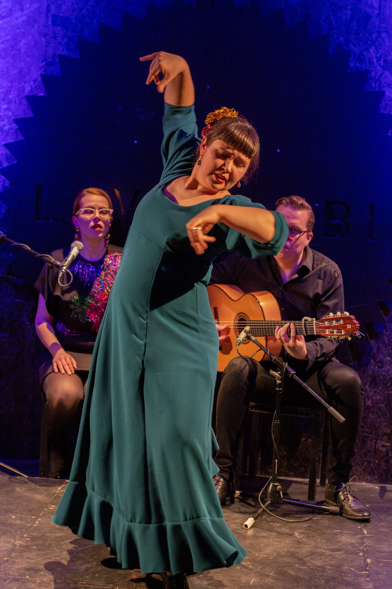 Liisa Pekonen Avajaisklubi